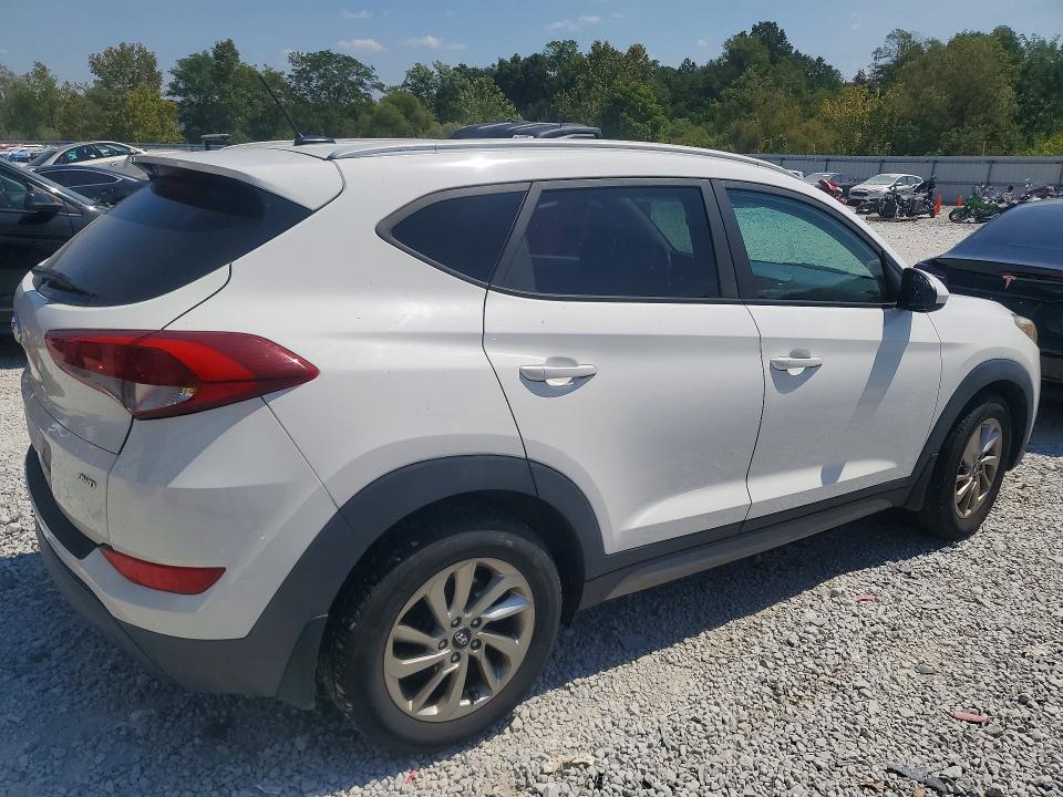 Снимка 3 от търг – 2017 HYUNDAI TUCSON с VIN KM8J3CA4XHU293615