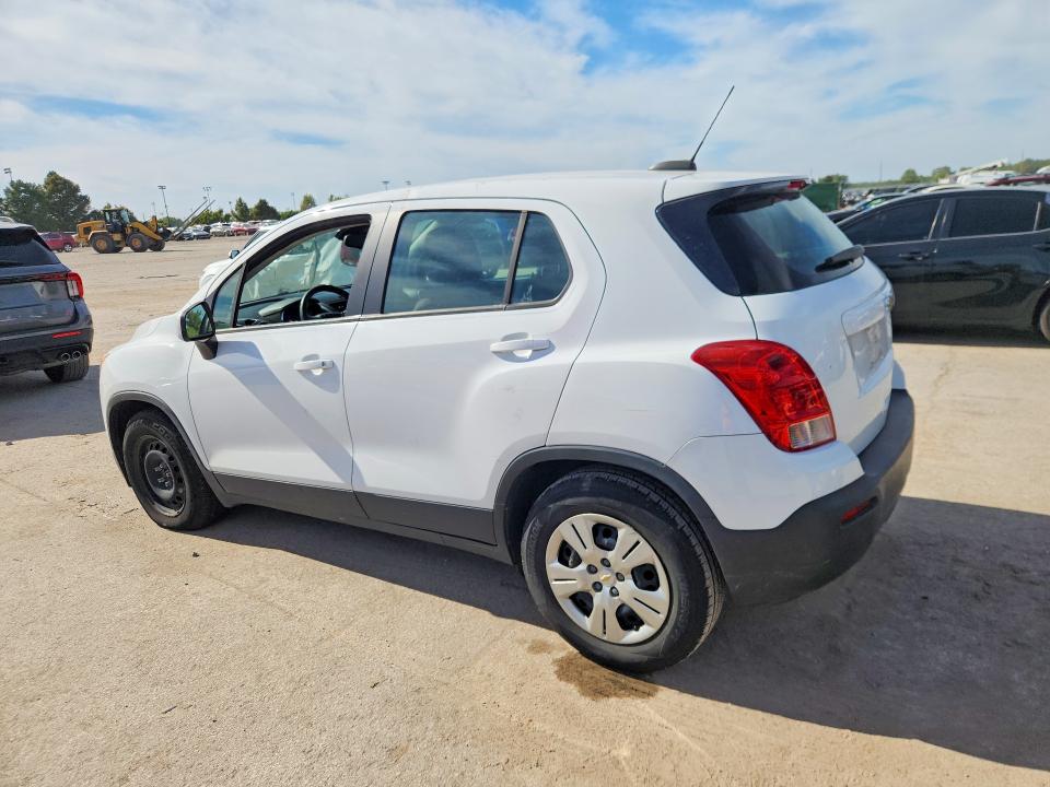 Photo 2 from auction – 2016 CHEVROLET TRAX with VIN KL7CJKSB7GB666529