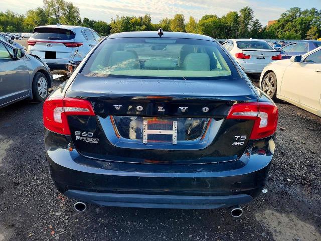 Photo 6 from auction – 2013 VOLVO S60 with VIN YV1612FHXD2210254