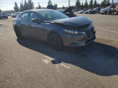 Foto 4 de la subasta – 2018 MAZDA 3 con VIN 3MZBN1U74JM192056