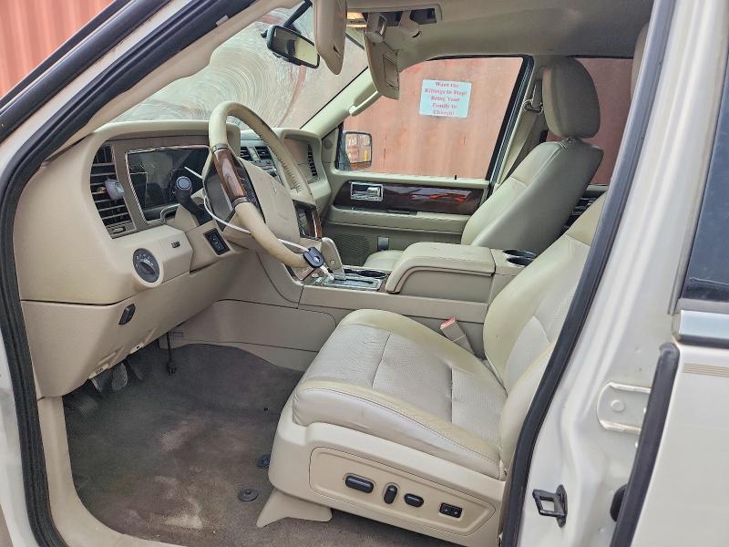 Photo 7 from auction – 2014 LINCOLN NAVIGATOR with VIN 5LMJJ2H57EEL06497