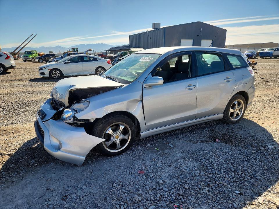 TOYOTA MATRIX 2005 с VIN 2T1KR32E95C413542 - Фото с аукциона