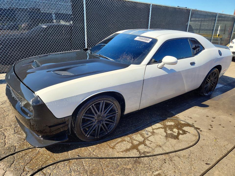 صورة رقم 1 من المزاد - 2016 DODGE CHALLENGER مع VIN 2C3CDZAG7GH201258