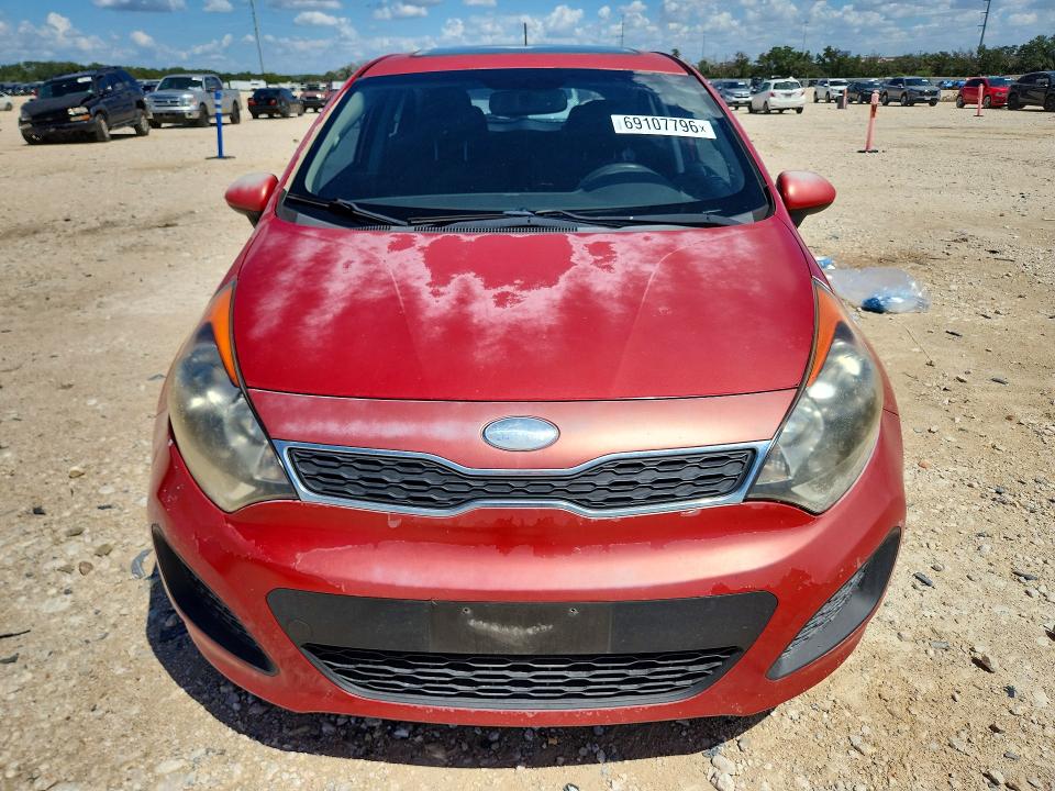 Photo 5 from auction – 2013 KIA RIO 5-DOOR with VIN KNADN5A30D6151722