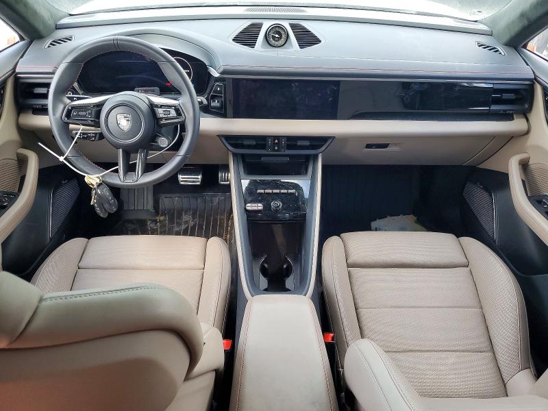 Photo 8 from auction – 2025 PORSCHE MACAN with VIN WP1AC2XA9SL175754