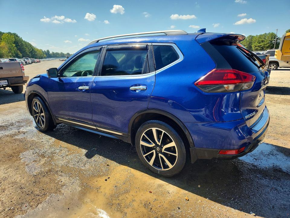 Photo 2 from auction – 2019 NISSAN ROGUE with VIN 5N1AT2MTXKC705185