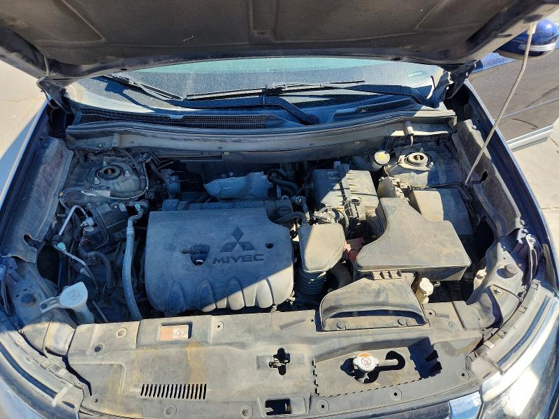 Photo 11 from auction – 2016 MITSUBISHI OUTLANDER with VIN JA4AD3A30GZ045782