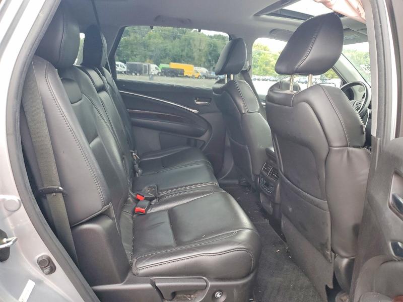 Photo 11 from auction – 2016 ACURA MDX with VIN 5FRYD4H90GB040414