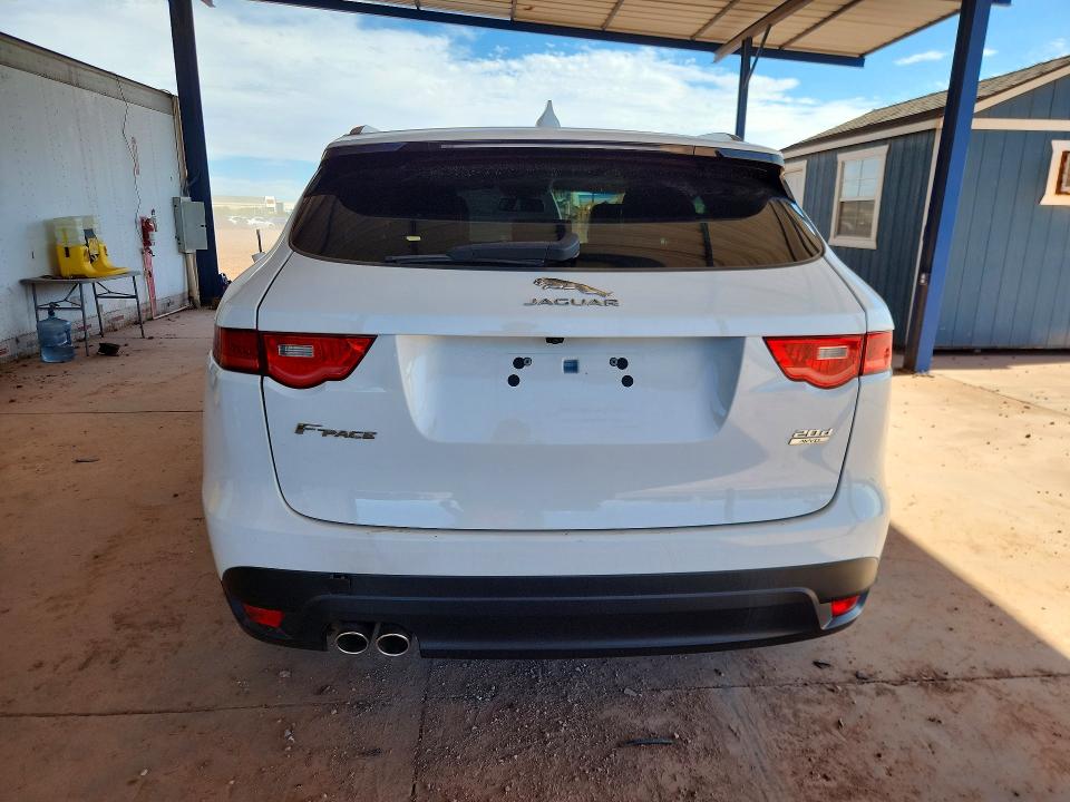 Zdjęcie 6 z aukcji – 2017 JAGUAR F-PACE z VIN SADCJ2BN9HA094226