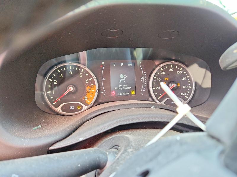 Zdjęcie 9 z aukcji – 2018 JEEP RENEGADE z VIN ZACCJBBB8JPJ31271