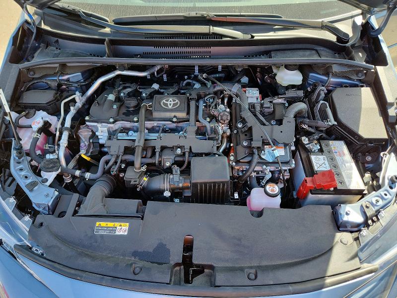 Снимка 11 от търг – 2026 TOYOTA COROLLA HYBRID с VIN JTDBCMFE2T3156831