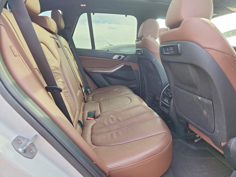 Zdjęcie 10 z aukcji – 2019 BMW X5 z VIN 5UXCR6C52KLK85491