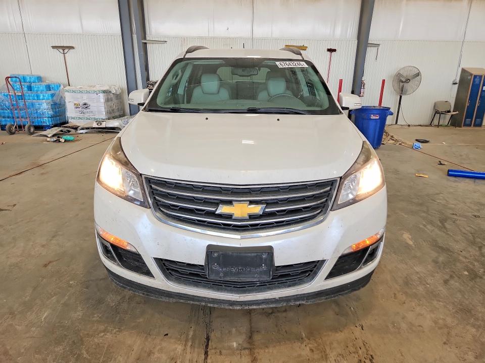 Photo 5 from auction – 2016 CHEVROLET TRAVERSE with VIN 1GNKVHKDXGJ242671