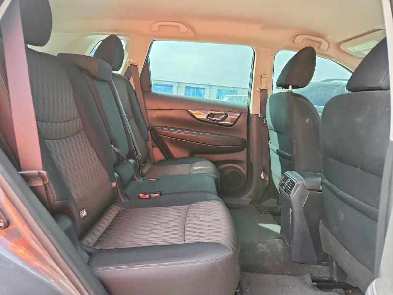 Photo 11 from auction – 2018 NISSAN ROGUE with VIN 5N1AT2MT1JC769596