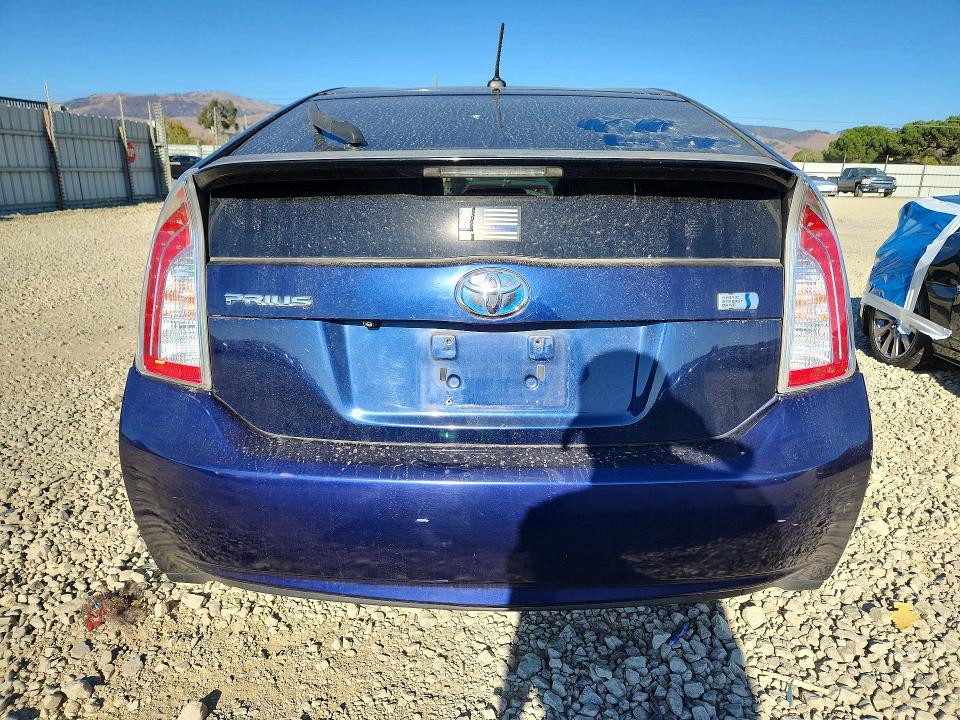 Photo 6 from auction – 2015 TOYOTA PRIUS with VIN JTDKN3DU5F0428633