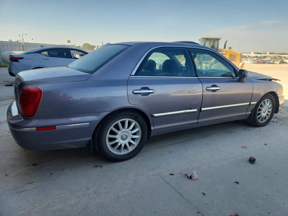 Photo 3 from auction – 2005 HYUNDAI XG with VIN KMHFU45E55A400207