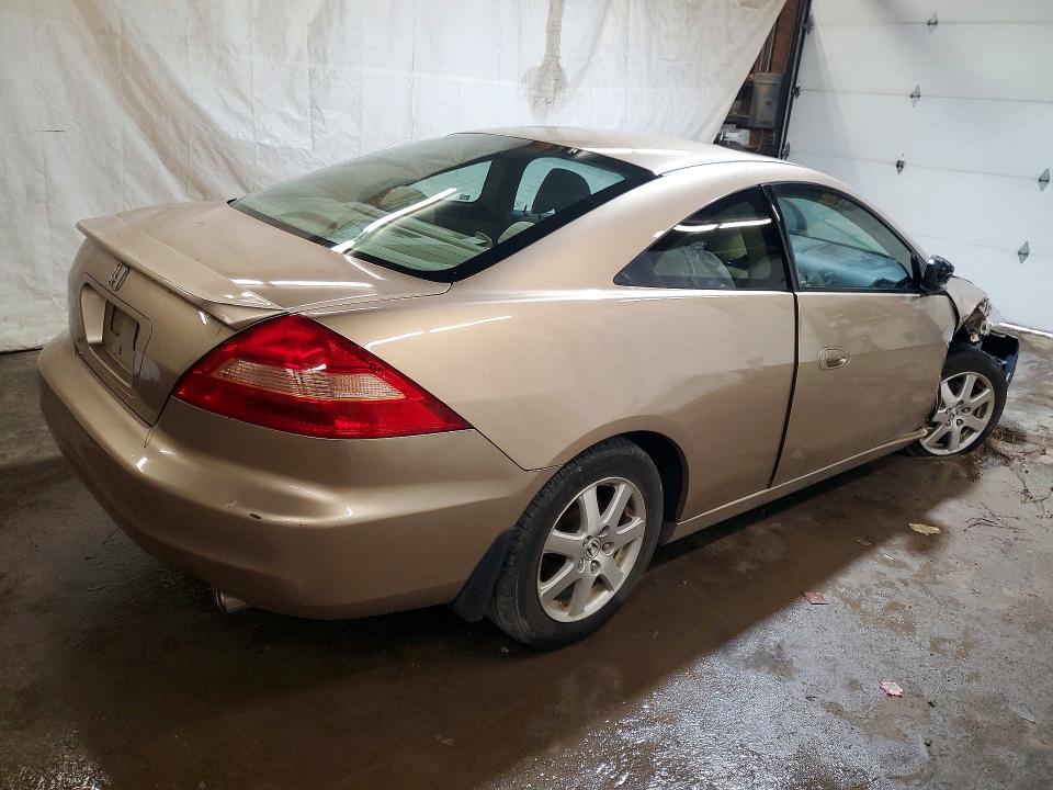 Снимка 3 от търг – 2005 HONDA ACCORD с VIN 1HGCM82465A015671