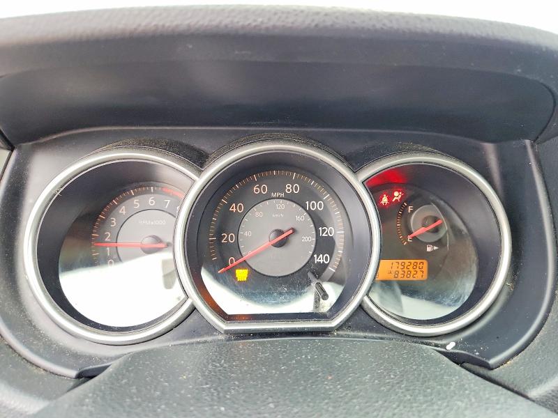 Снимка 9 от търг – 2007 NISSAN VERSA с VIN 3N1BC11E97L411252