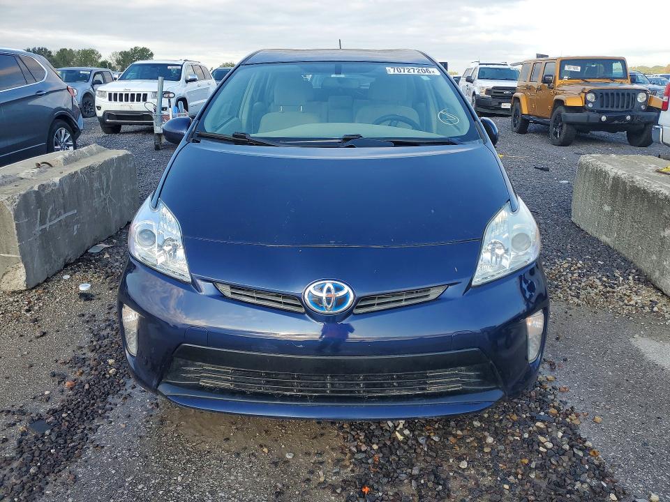 Фото 5 с аукциона – 2015 TOYOTA PRIUS с VIN JTDKN3DU8F0483190