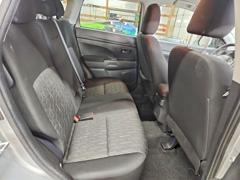 Photo 11 from auction – 2026 MITSUBISHI OUTLANDER MAX with VIN JA4ARUAU5TU028984