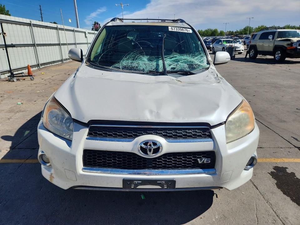 Photo 5 from auction – 2011 TOYOTA RAV4 with VIN 2T3DK4DV0BW041817
