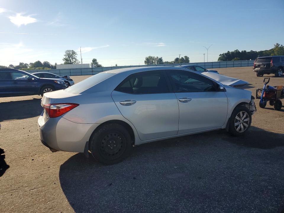 Photo 3 from auction – 2016 TOYOTA COROLLA with VIN 2T1BURHEXGC573148