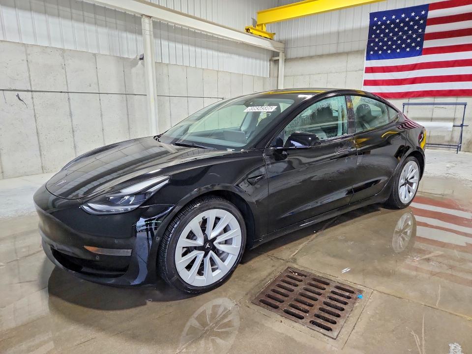 TESLA MODEL 3 2022 с VIN 5YJ3E1EA0NF371206 - Снимка от търг