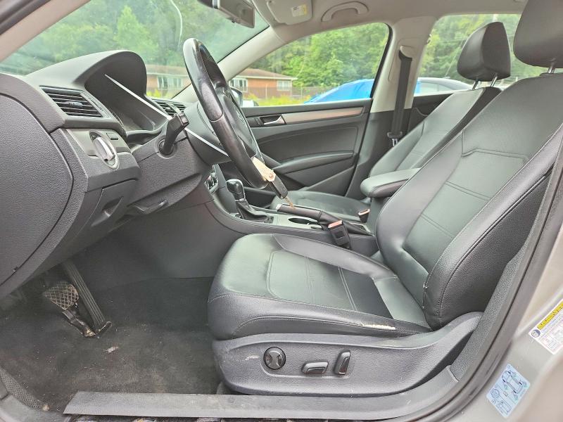 Photo 7 from auction – 2014 VOLKSWAGEN PASSAT with VIN 1VWBP7A3XEC007837
