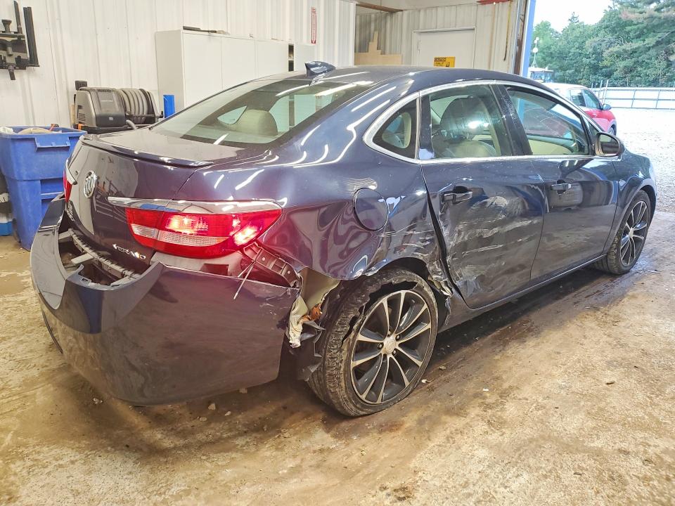 Photo 3 from auction – 2016 BUICK VERANO with VIN 1G4PW5SK1G4177809