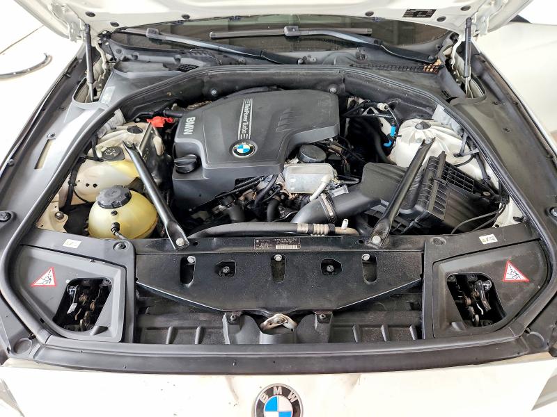 Photo 11 from auction – 2012 BMW 528 with VIN WBAXG5C5XCDX05767