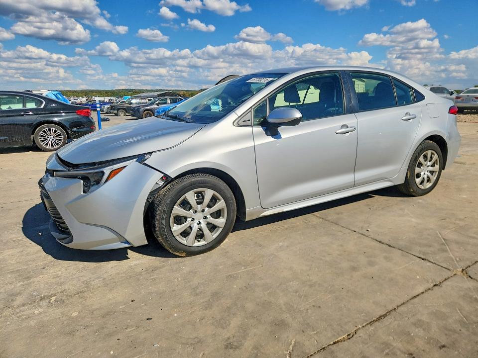 Снимка 1 от търг – 2023 TOYOTA COROLLA HYBRID с VIN JTDBCMFE3P3010041