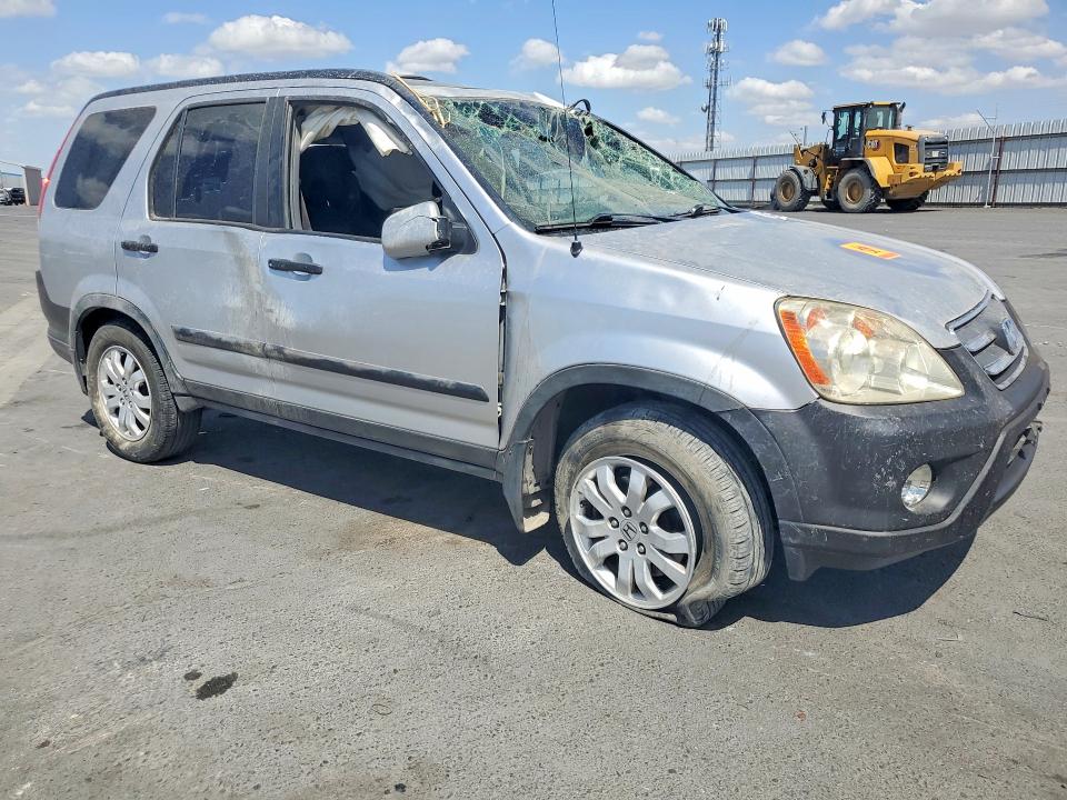 Photo 4 from auction – 2006 HONDA CR-V with VIN JHLRD68806C014810