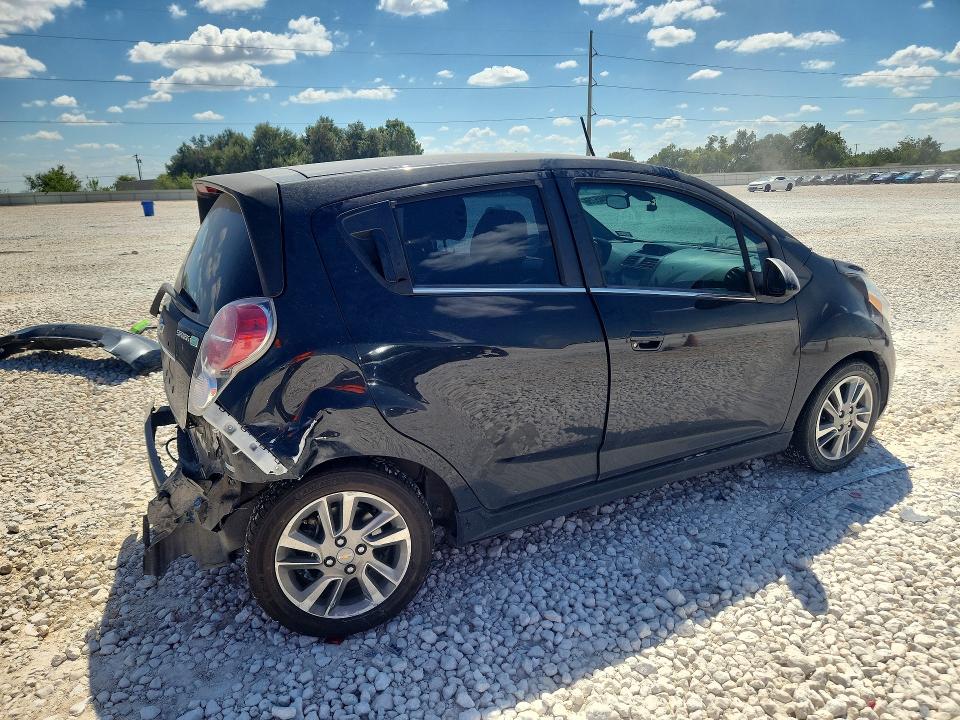 Снимка 3 от търг – 2016 CHEVROLET SPARK EV с VIN KL8CK6S07GC612334