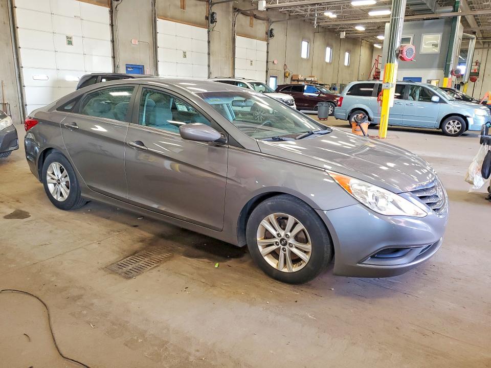 صورة رقم 4 من المزاد - 2011 HYUNDAI SONATA مع VIN 5NPEB4AC4BH279331