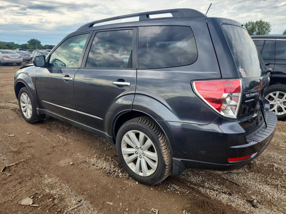 Фото 2 с аукциона – 2013 SUBARU FORESTER с VIN JF2SHADC1DH410164