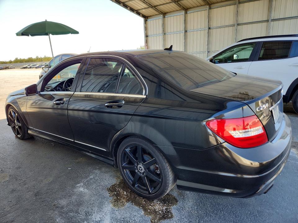 Photo 2 from auction – 2012 MERCEDES-BENZ C with VIN WDDGF4HB2CA625109