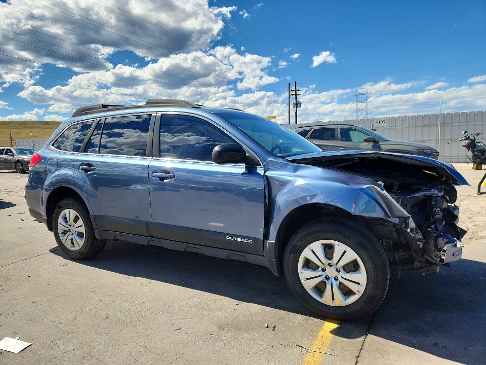 Снимка 4 от търг – 2013 SUBARU OUTBACK с VIN 4S4BRCAC0D3317589