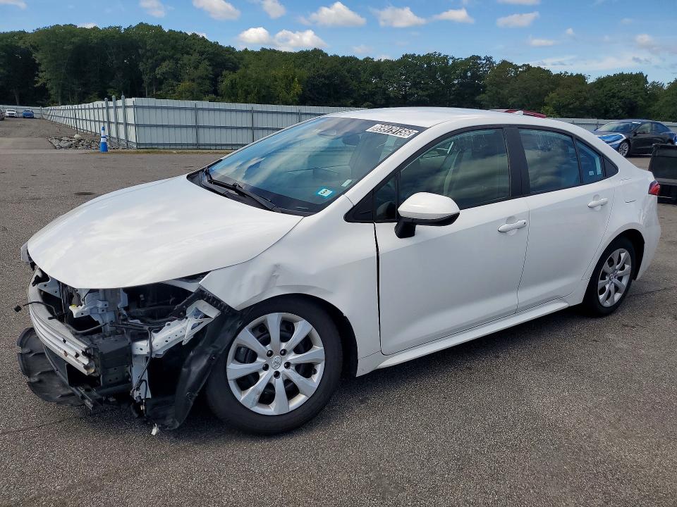 TOYOTA COROLLA 2024 with VIN 5YFB4MDE6RP175415 - Photo from auction