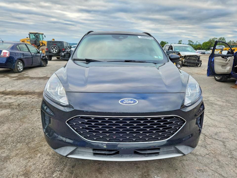 صورة رقم 5 من المزاد - 2020 FORD ESCAPE مع VIN 1FMCU9G63LUC18300
