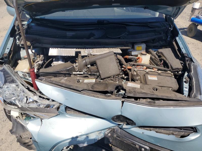 Photo 11 from auction – 2016 TOYOTA PRIUS V with VIN JTDZN3EU8GJ046850