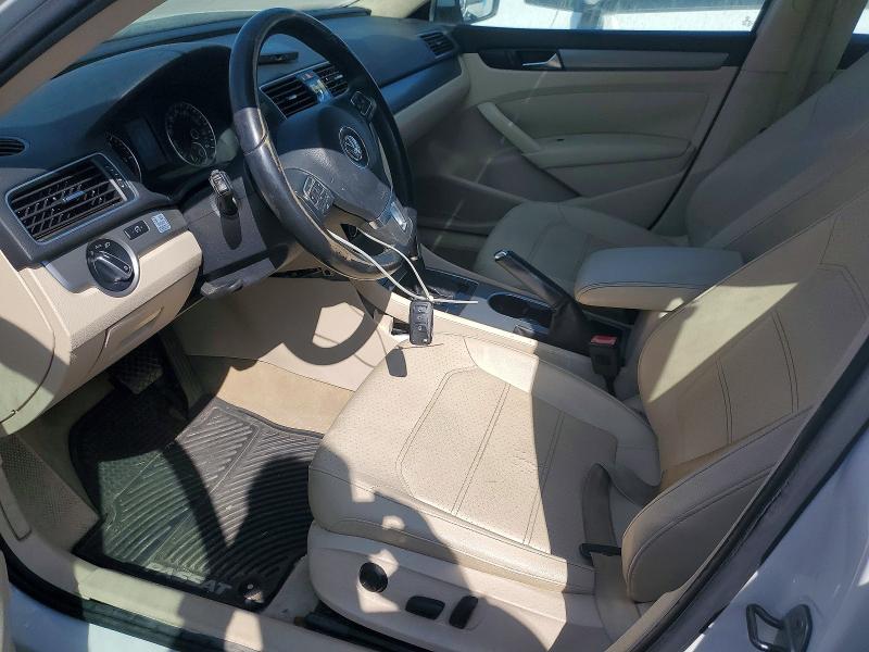 Photo 7 from auction – 2014 VOLKSWAGEN PASSAT with VIN 1VWBN7A36EC018789