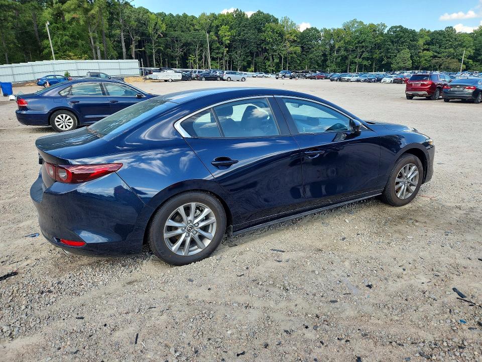 Снимка 3 от търг – 2026 MAZDA 3 с VIN JM1BPAAL3T1889250
