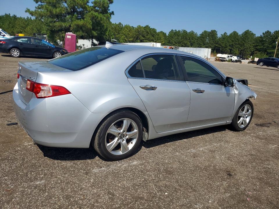 Photo 3 from auction – 2014 ACURA TSX with VIN JH4CU2F42EC005339