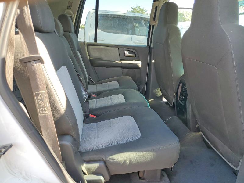 Снимка 11 от търг – 2003 FORD EXPEDITION с VIN 1FMFU16L03LA15800