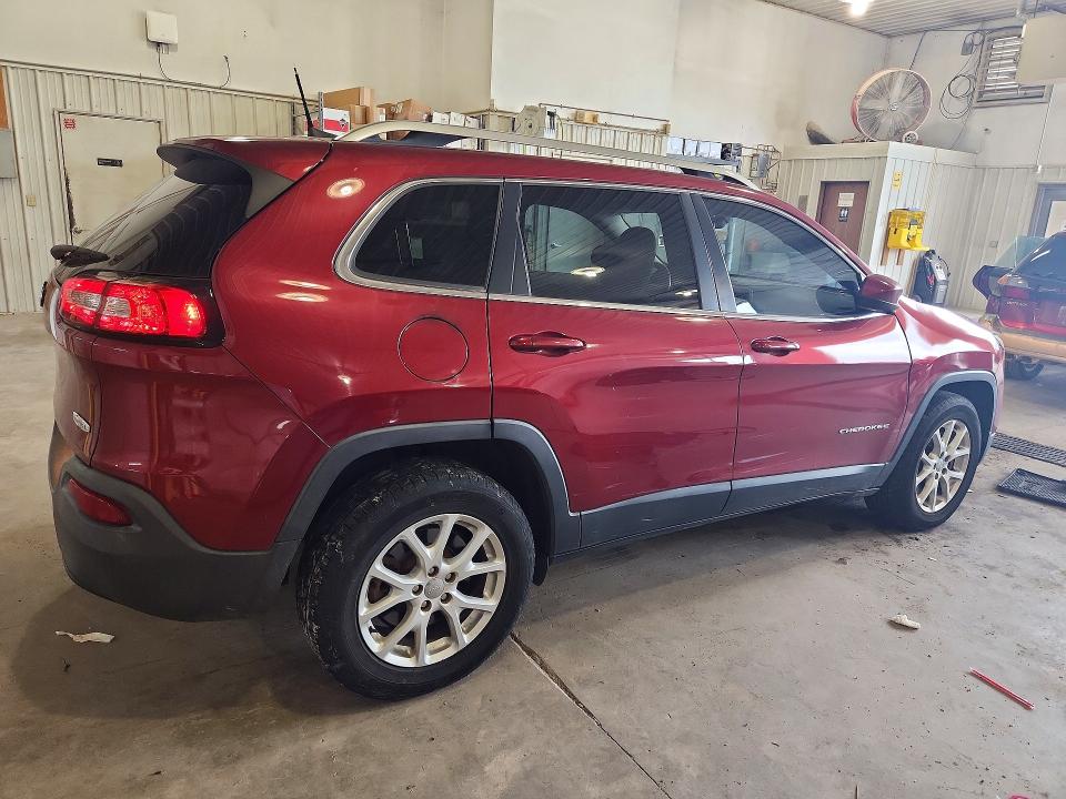 Photo 3 from auction – 2016 JEEP CHEROKEE with VIN 1C4PJMCB1GW117318