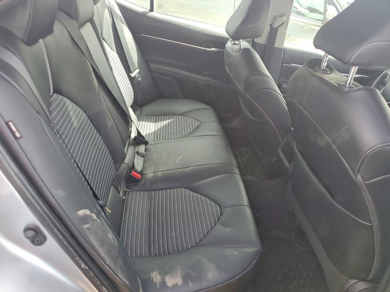 Снимка 10 от търг – 2020 TOYOTA CAMRY с VIN 4T1G11AK9LU314112