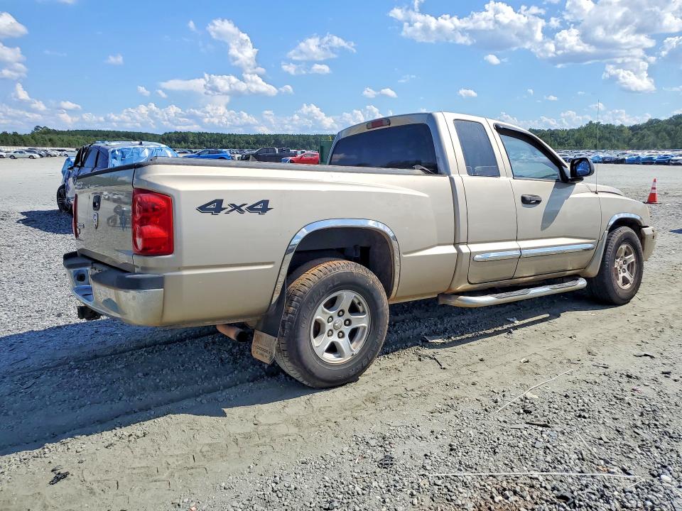 Photo 3 from auction – 2005 DODGE DAKOTA with VIN 1D7HW52K75S204566