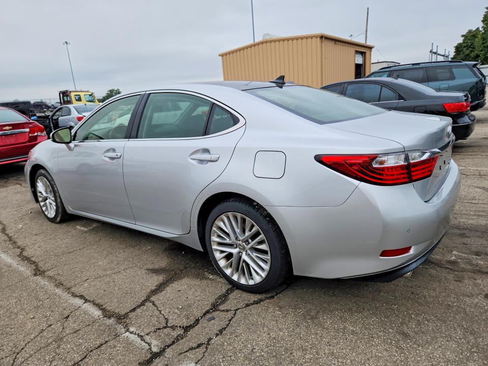 Фото 2 с аукциона – 2013 LEXUS ES с VIN JTHBK1GG2D2083550