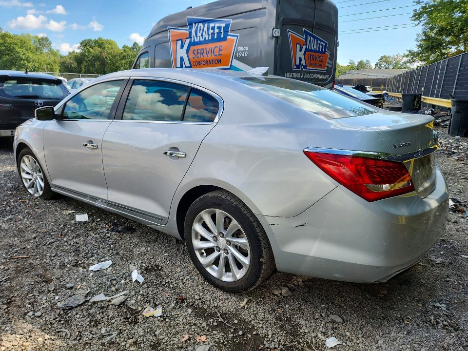 Zdjęcie 2 z aukcji – 2015 BUICK LACROSSE z VIN 1G4GB5G34FF265219