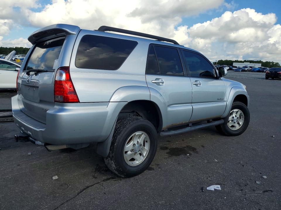 Photo 3 from auction – 2007 TOYOTA 4RUNNER with VIN JTEZU14R070098320